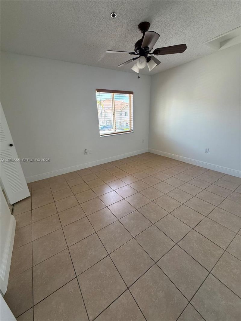 203 Riviera Cir, Unit 203, Weston, FL 33326 Photo