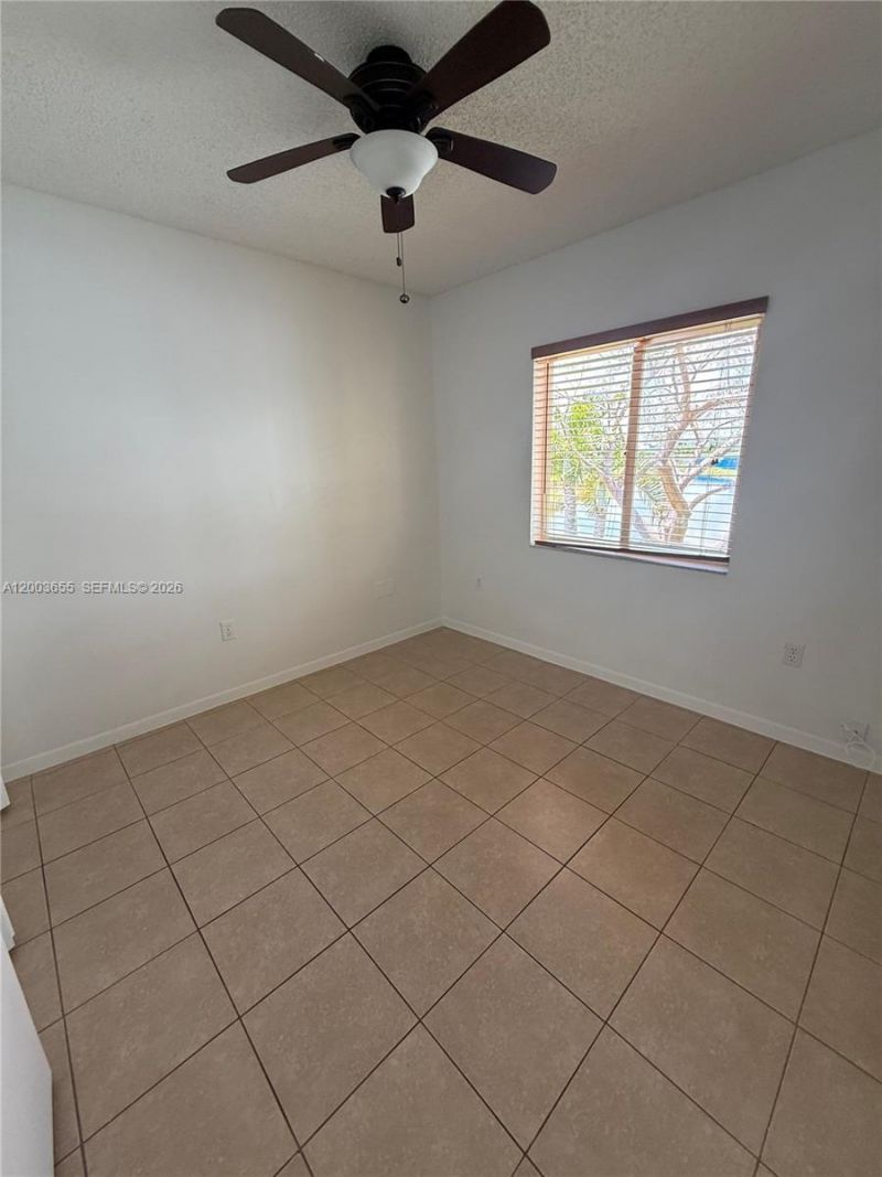 203 Riviera Cir, Unit 203, Weston, FL 33326 Photo