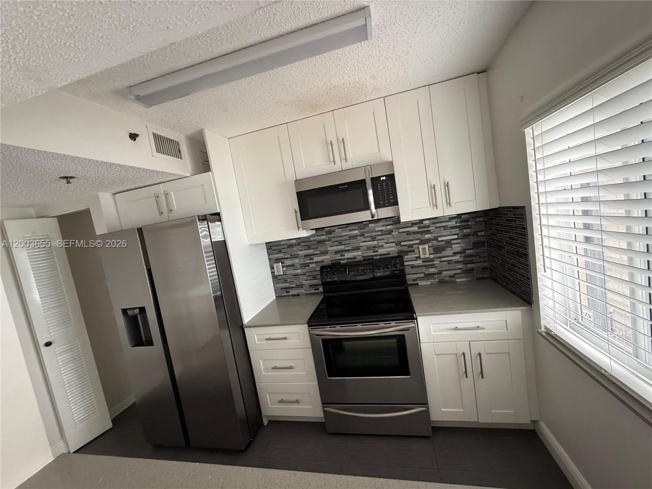 203 Riviera Cir, Unit 203, Weston, FL 33326 Photo