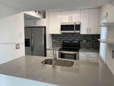 203 Riviera Cir, Unit 203, Weston, FL 33326 Photo