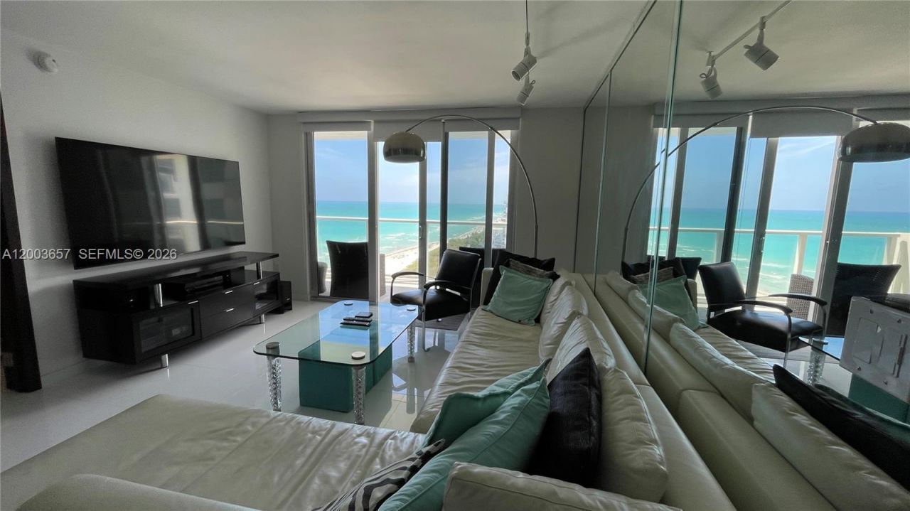 5701 Collins Ave , Unit 1714, Miami Beach, FL 33140 Photo