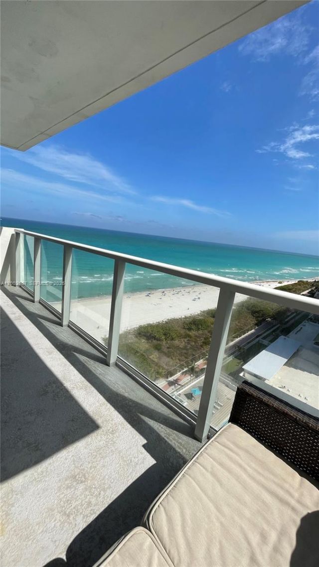 5701 Collins Ave , Unit 1714, Miami Beach, FL 33140 Photo