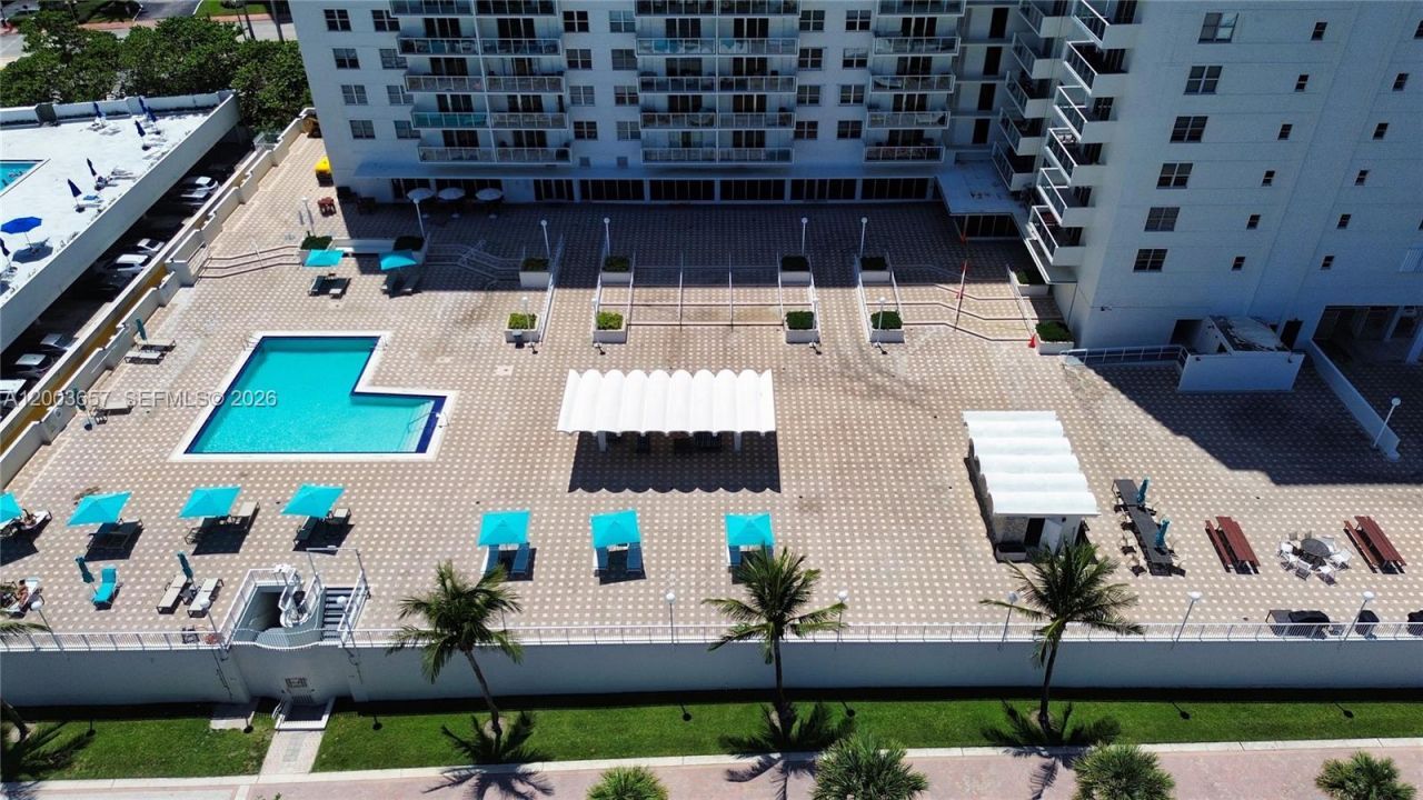 5701 Collins Ave , Unit 1714, Miami Beach, FL 33140 Photo
