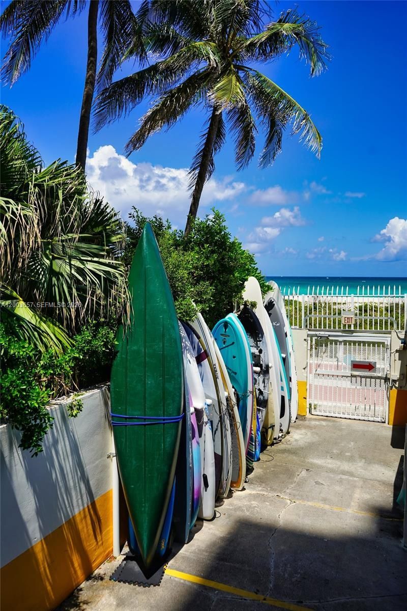 5701 Collins Ave , Unit 1714, Miami Beach, FL 33140 Photo