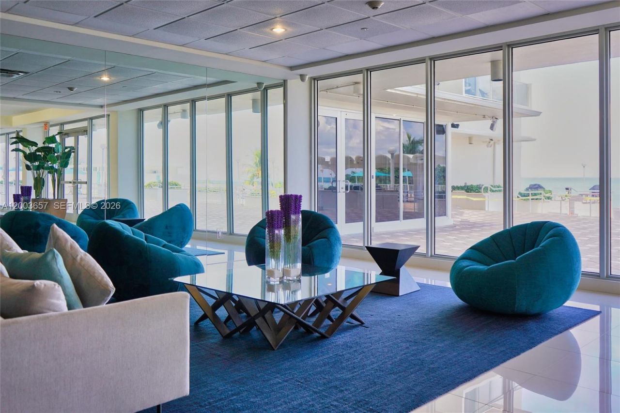 5701 Collins Ave , Unit 1714, Miami Beach, FL 33140 Photo