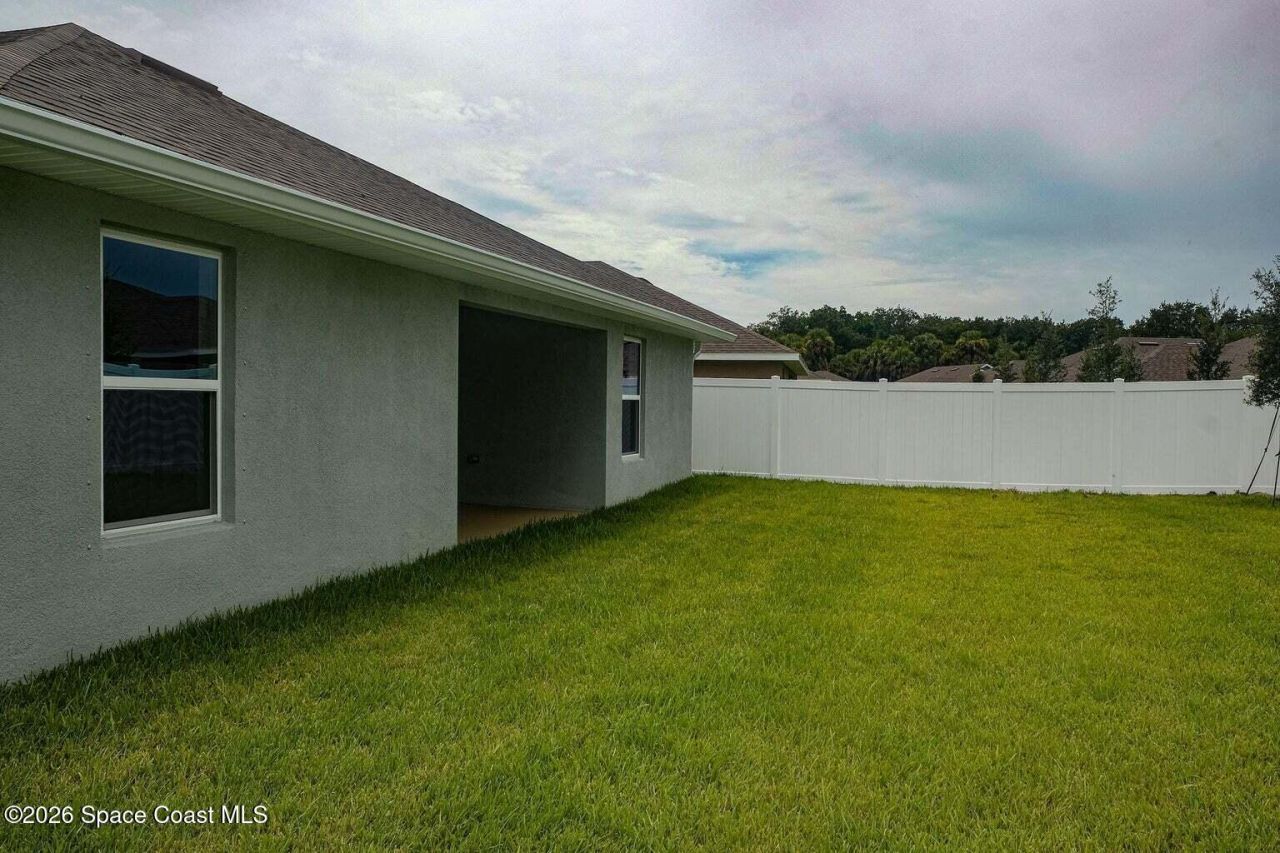8674 Pavia Street , Fort Pierce, FL 34951 Photo