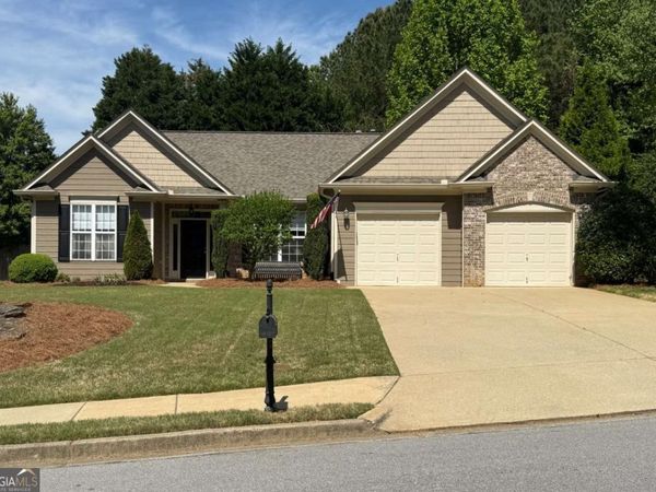 6920 River Island Circle, Buford, GA 30518