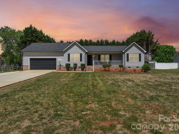 140 Clearview Road , Statesville, NC 28625