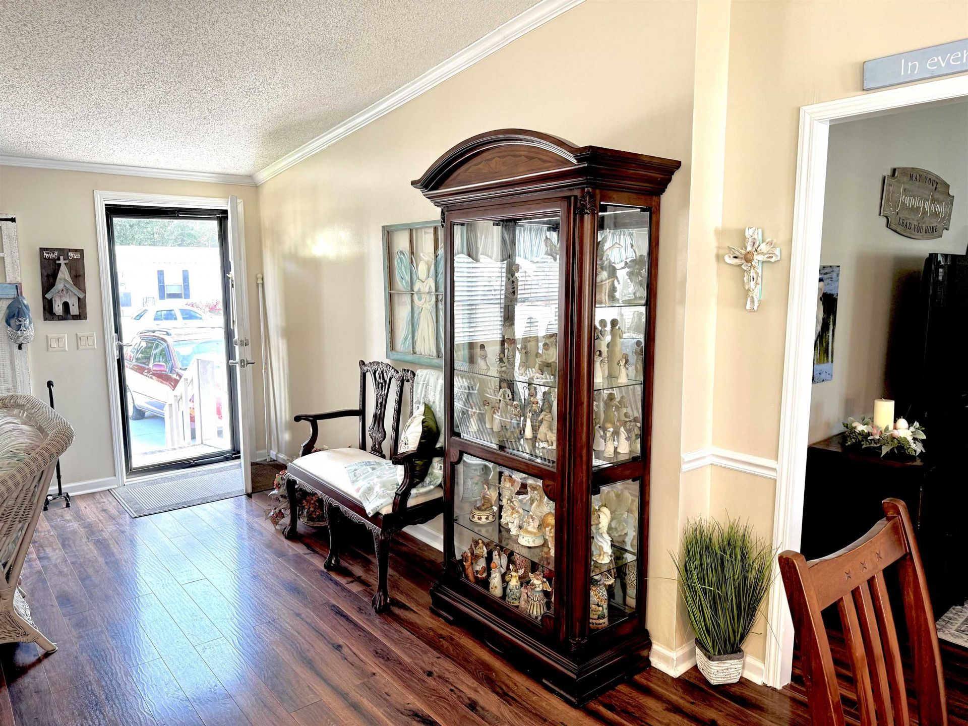 1072 Weslin Creek Dr.  Photo 4