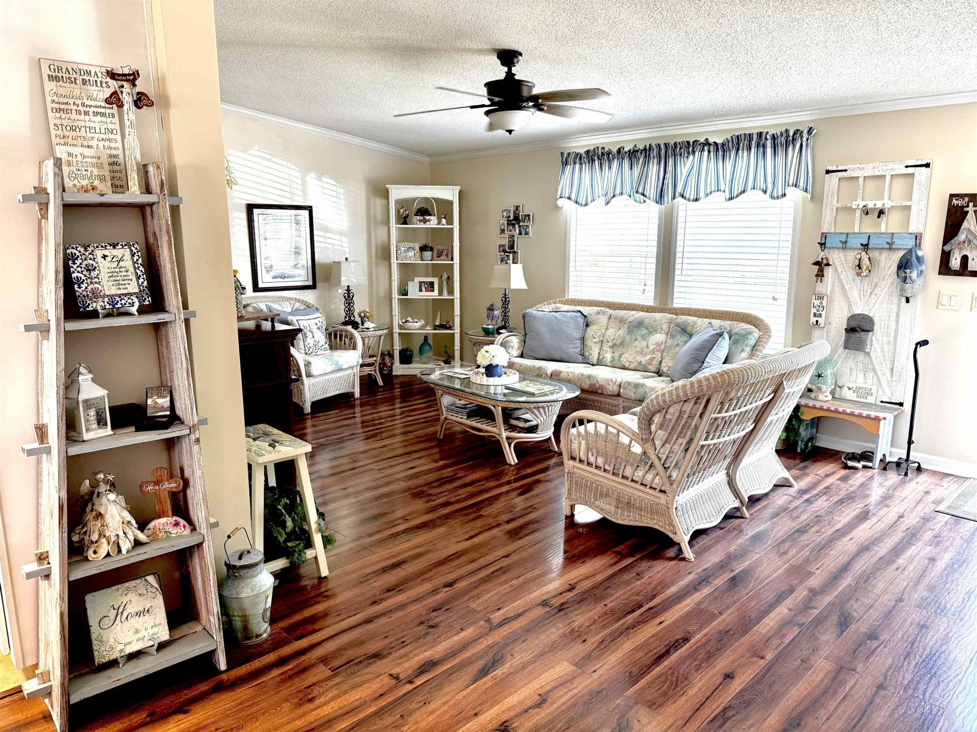 1072 Weslin Creek Dr.  Photo 5