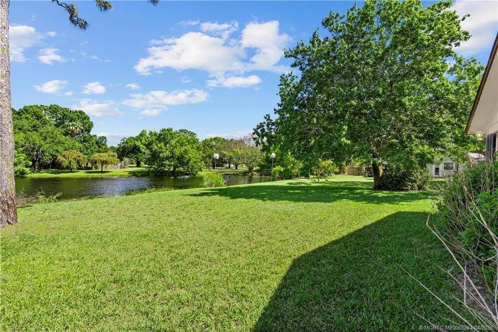 903 SW Willow Lane, Palm City, FL 34990 Photo