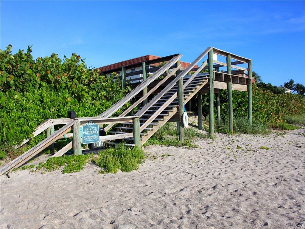 5400 Highway A1a, Unit I24, Indian River Shores, FL 32963 Photo