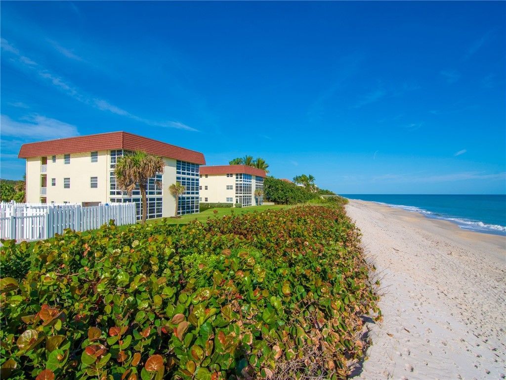 5400 Highway A1a, Unit I24, Indian River Shores, FL 32963 Photo