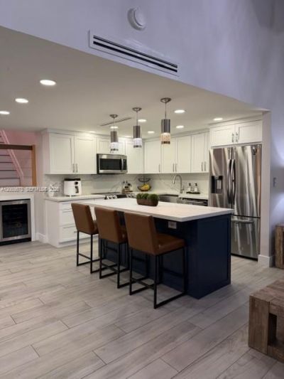 1231 E Golfview Dr , Pembroke Pines, FL 33026 Photo