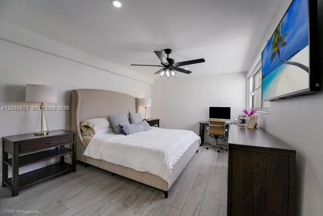 1231 E Golfview Dr , Pembroke Pines, FL 33026 Photo