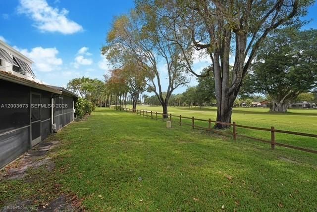 1231 E Golfview Dr , Pembroke Pines, FL 33026 Photo