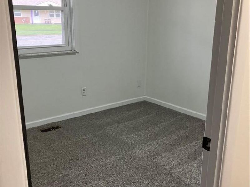 4506 Powell Road, Huber Heights, OH 45424 Photo 18