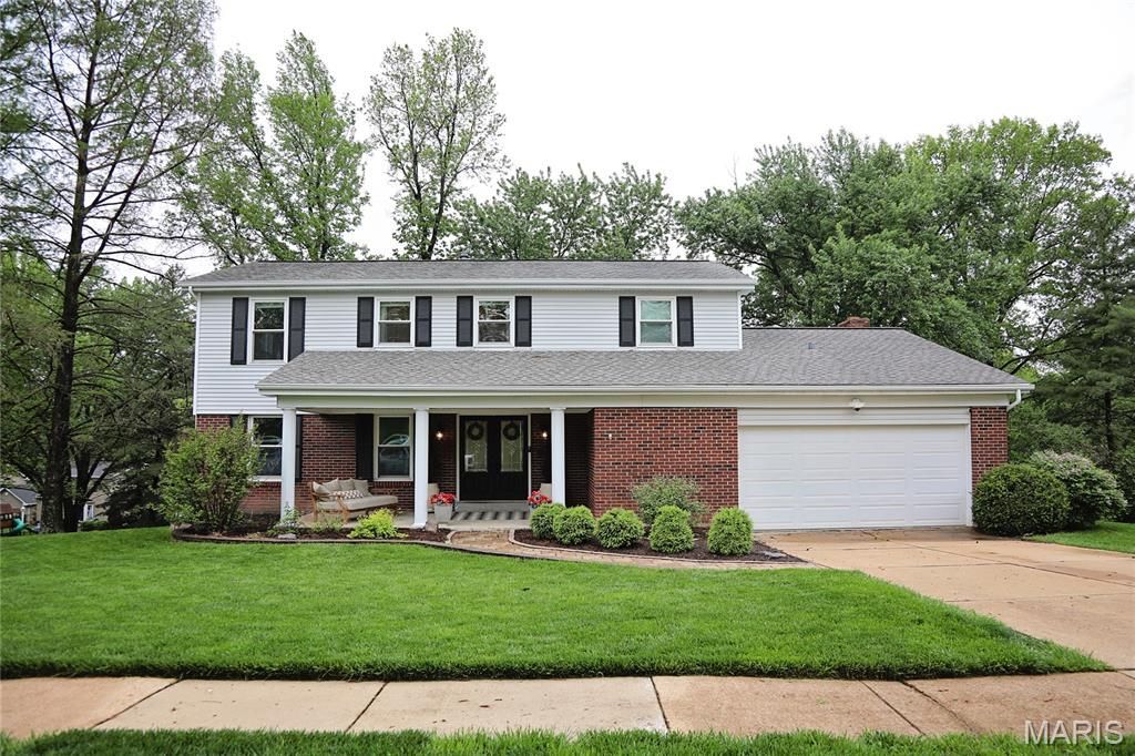 933 Baintree Lane , Ballwin, MO 63011 Main Photo