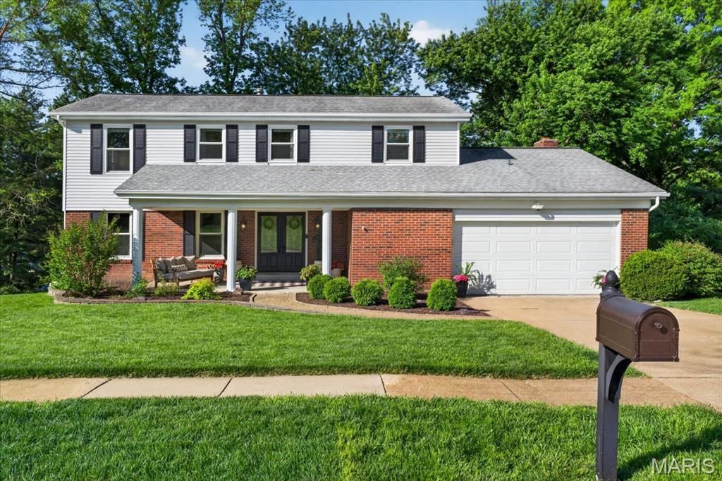 933 Baintree Lane, Ballwin, MO 63011 Main Photo