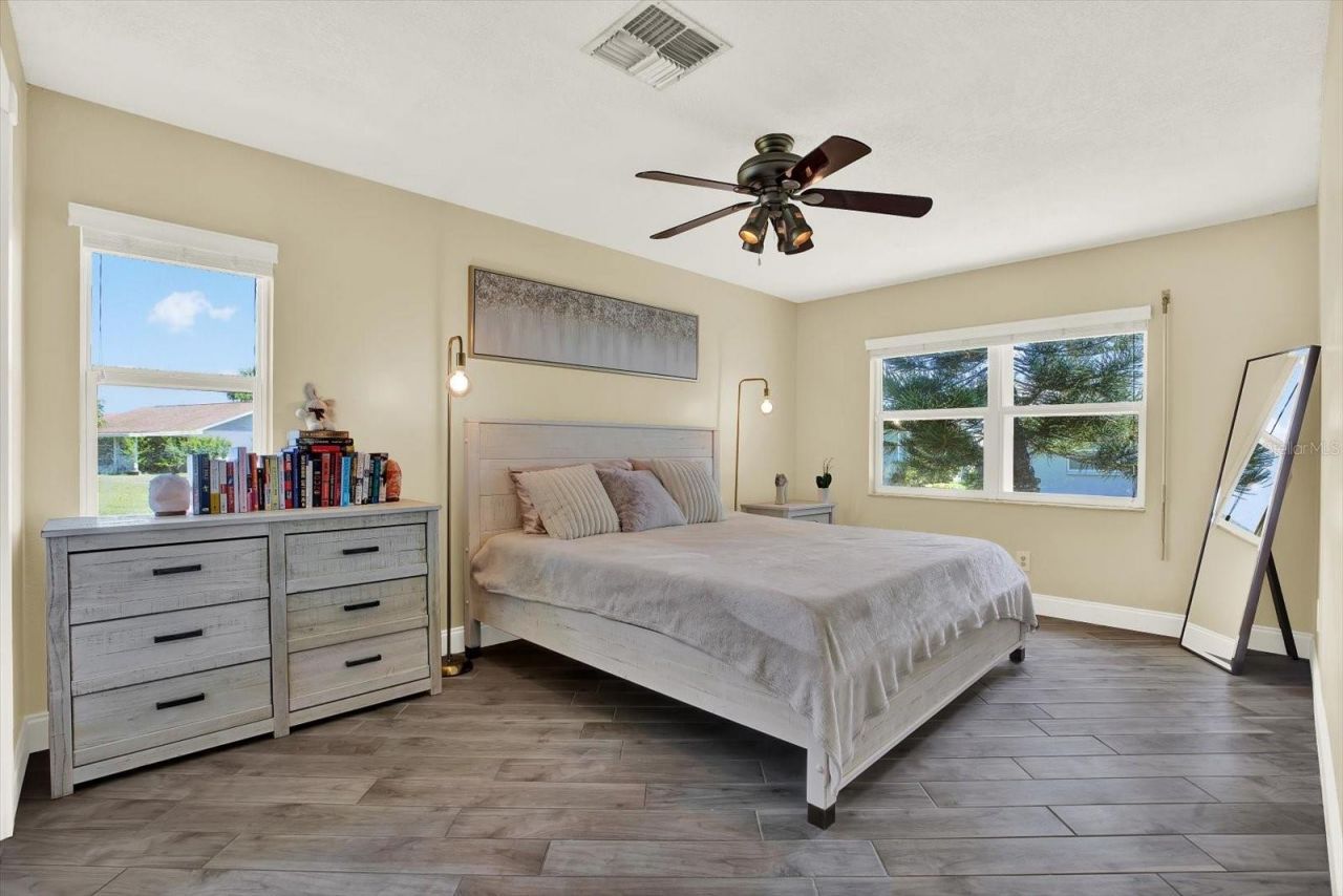 10562 41st Court N, Clearwater, FL 33762 Photo