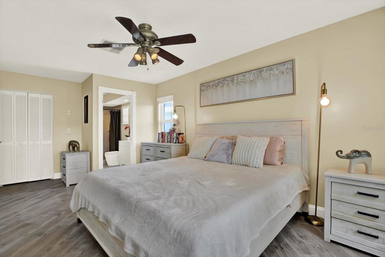 10562 41st Court N, Clearwater, FL 33762 Photo