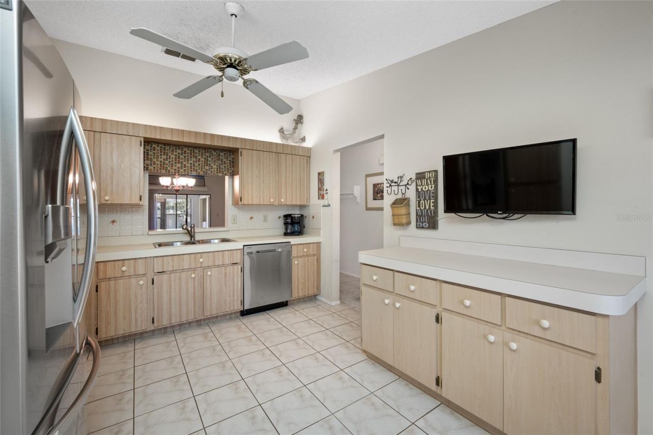 8641 Shadblow Court, Unit 2, Port Richey, FL 34668 Photo