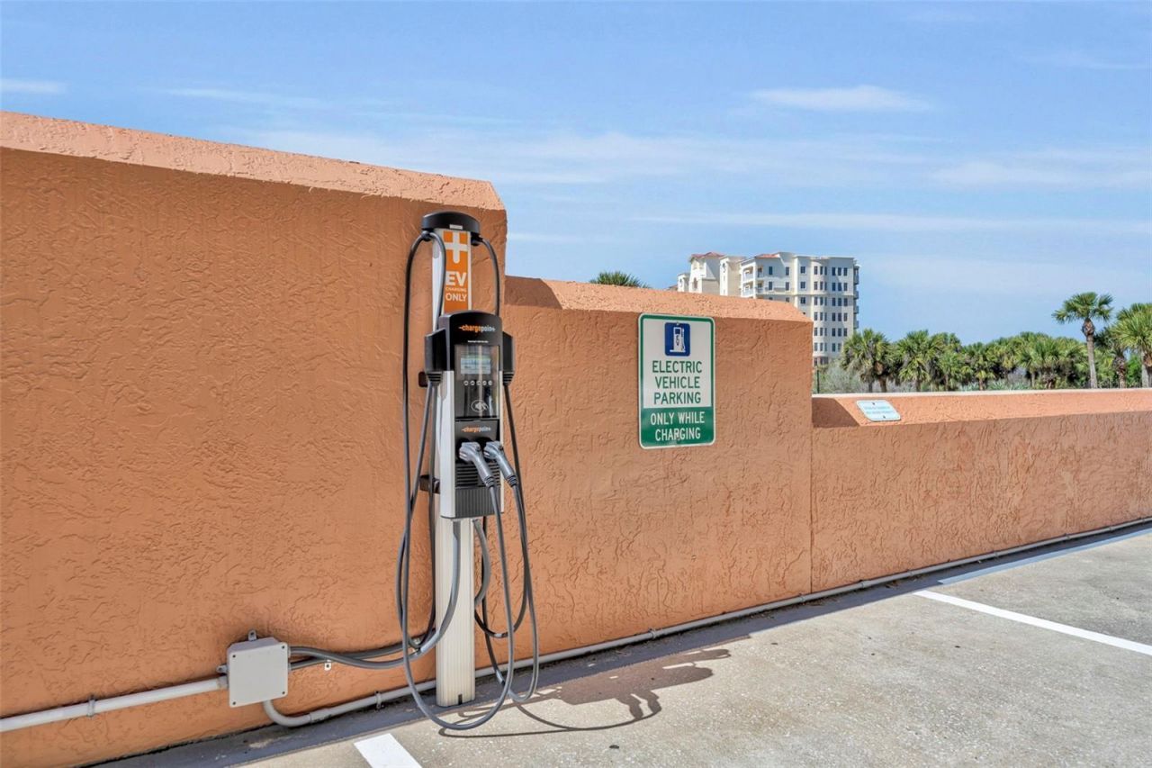 257 Minorca Beach Way, Unit 406, New Smyrna Beach, FL 32169 Photo