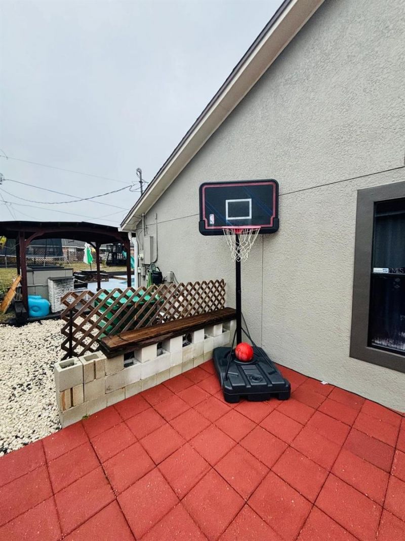 1464 Howland Boulevard , Deltona, FL 32738 Photo