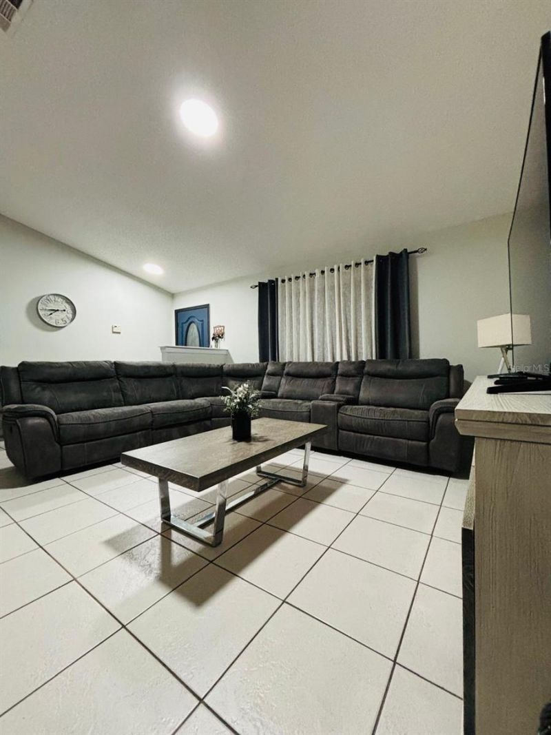 1464 Howland Boulevard , Deltona, FL 32738 Photo