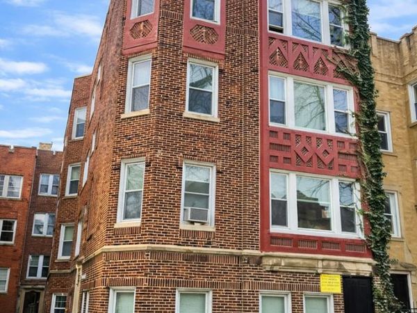 2044 W Farragut Avenue , Unit 3N, Chicago, IL 60625