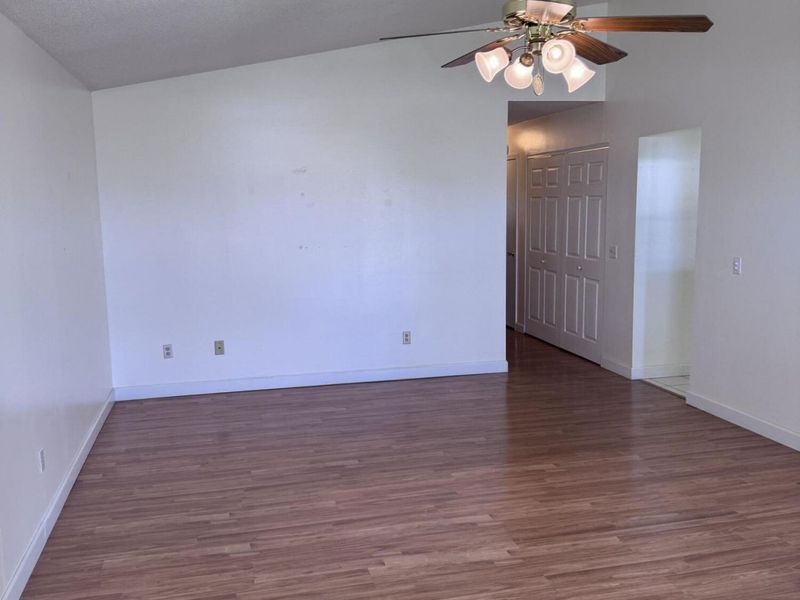 805 Townview Drive, Saint Marys, OH 45885 Photo 2