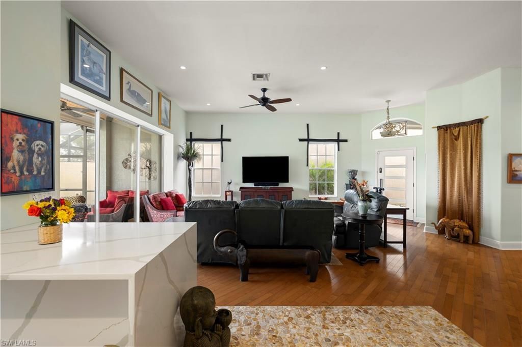 11584 Quail Village Way, Naples, FL 34119 Photo