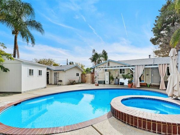 4822 E Lincoln , Hemet, CA 92544