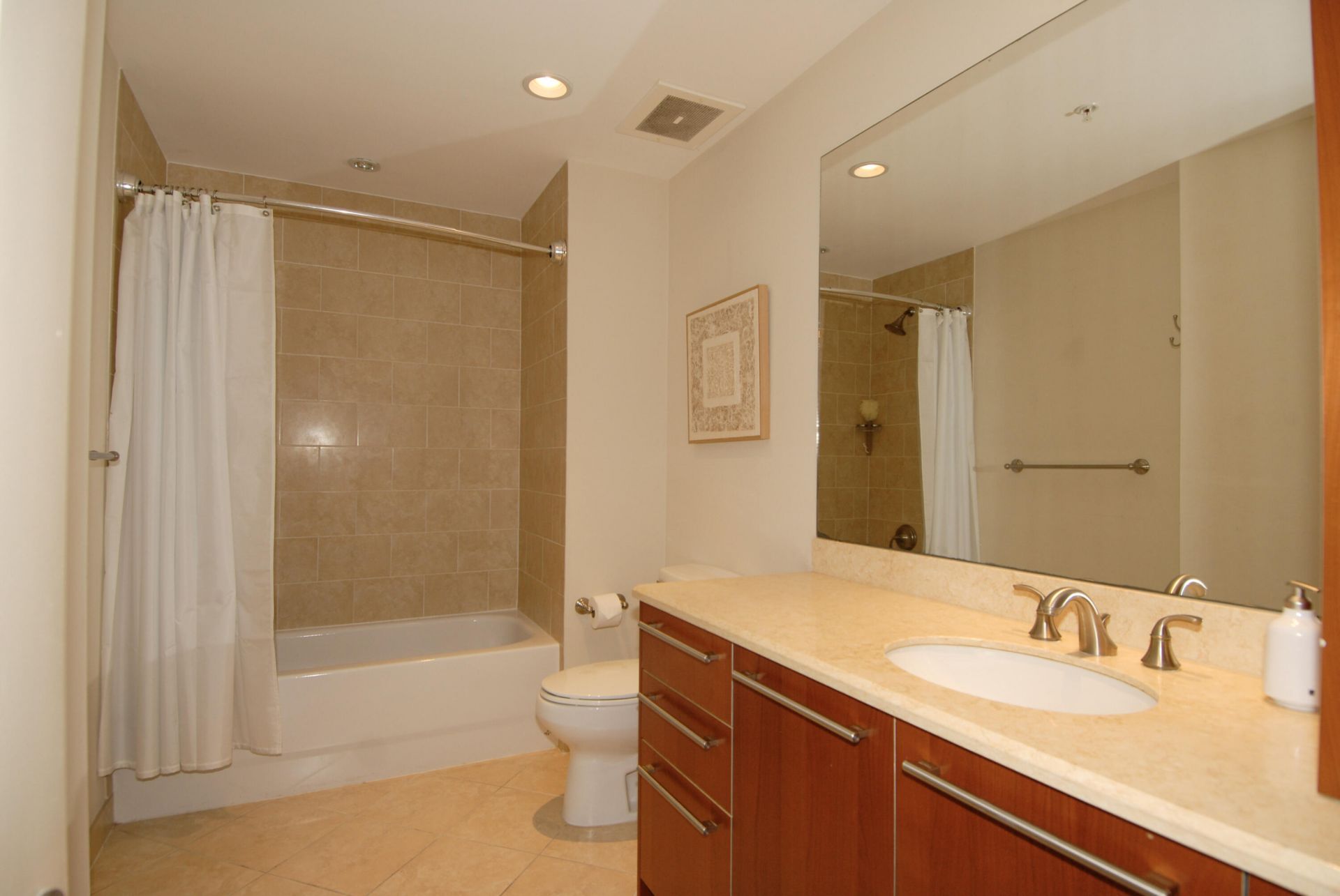 4445 El Mar Drive, Unit 2311, Lauderdale by the Sea, FL 33308 Photo