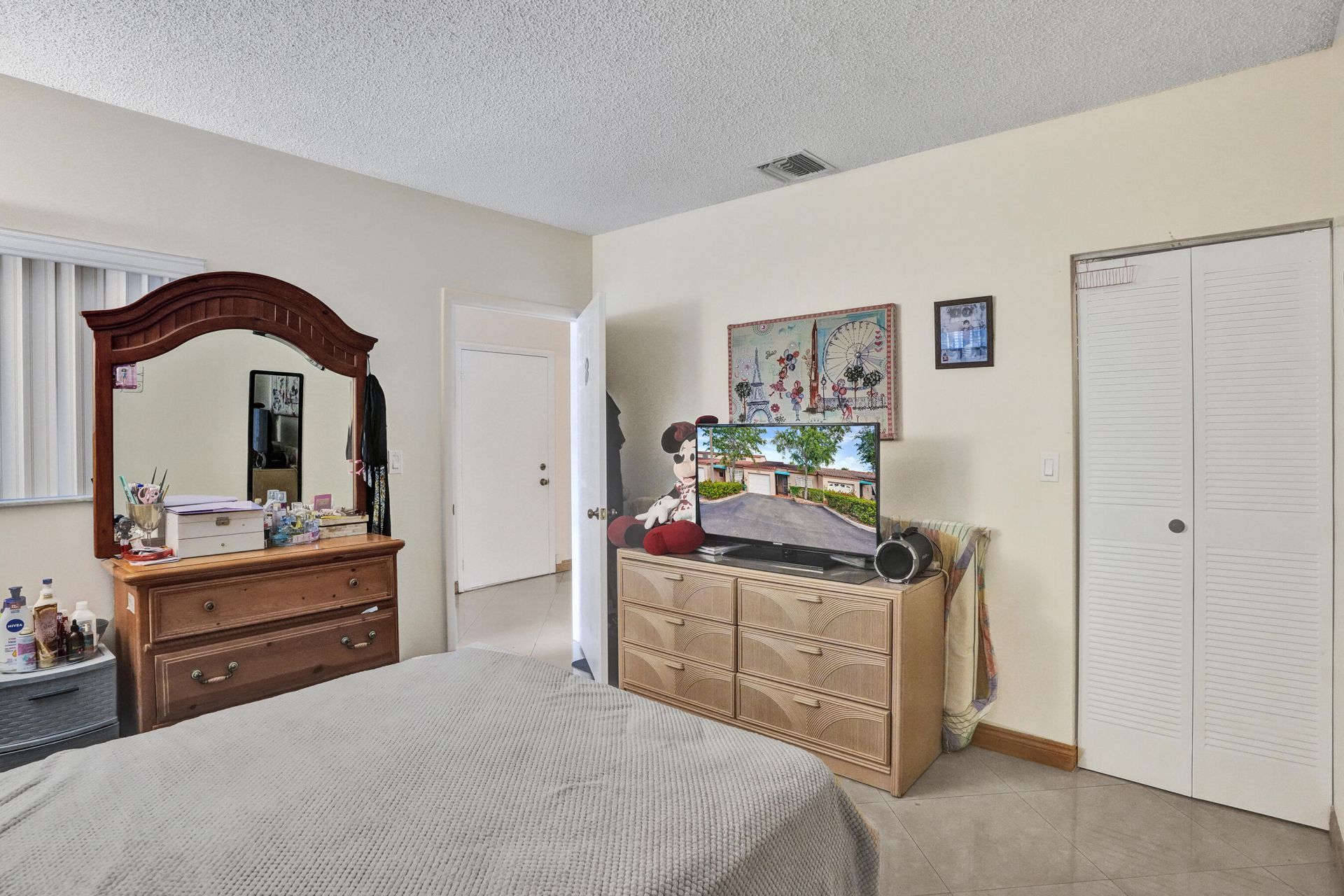 8511 Ardoch Road, Hialeah, FL 33016 Photo