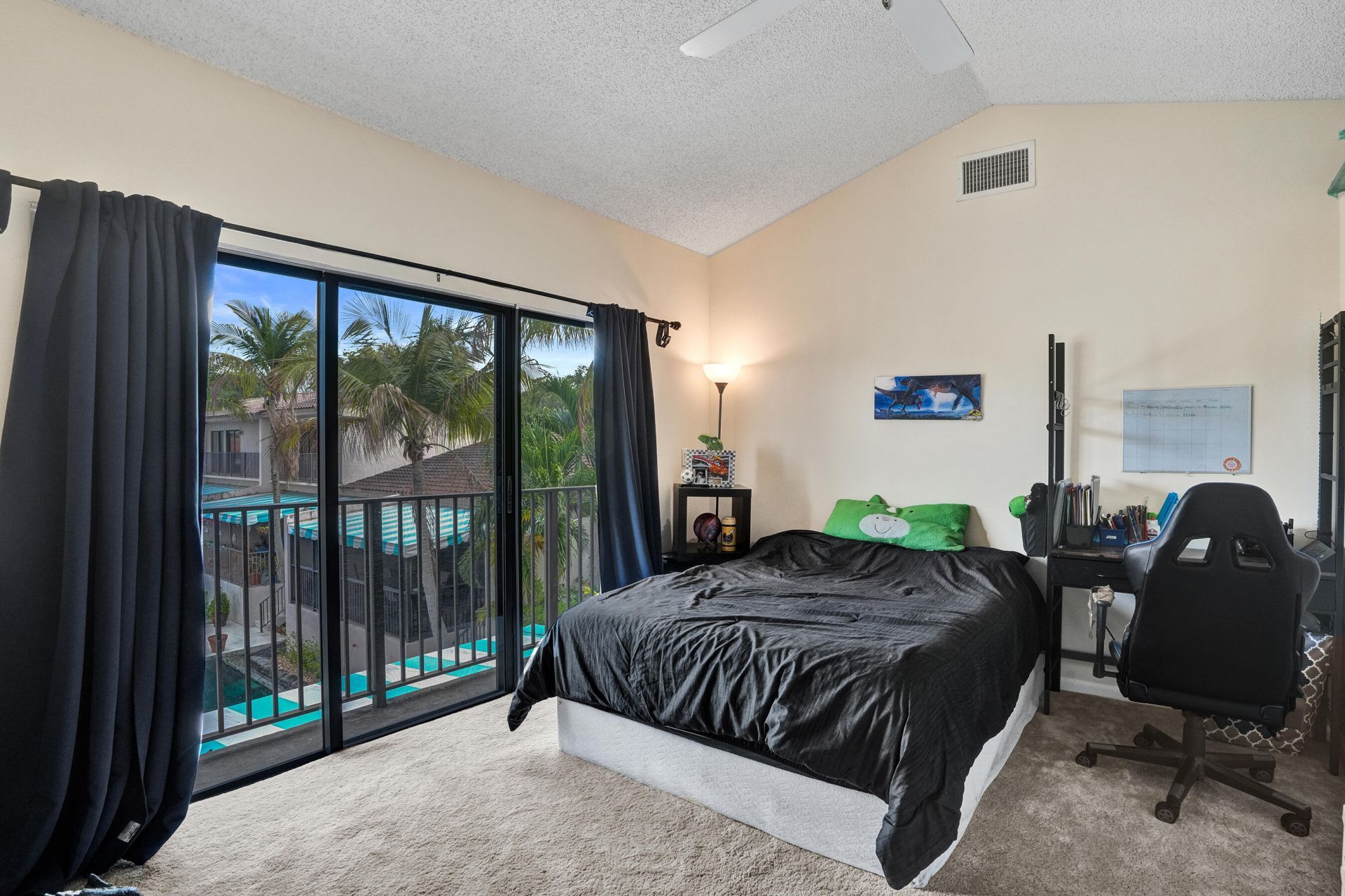 8511 Ardoch Road, Hialeah, FL 33016 Photo