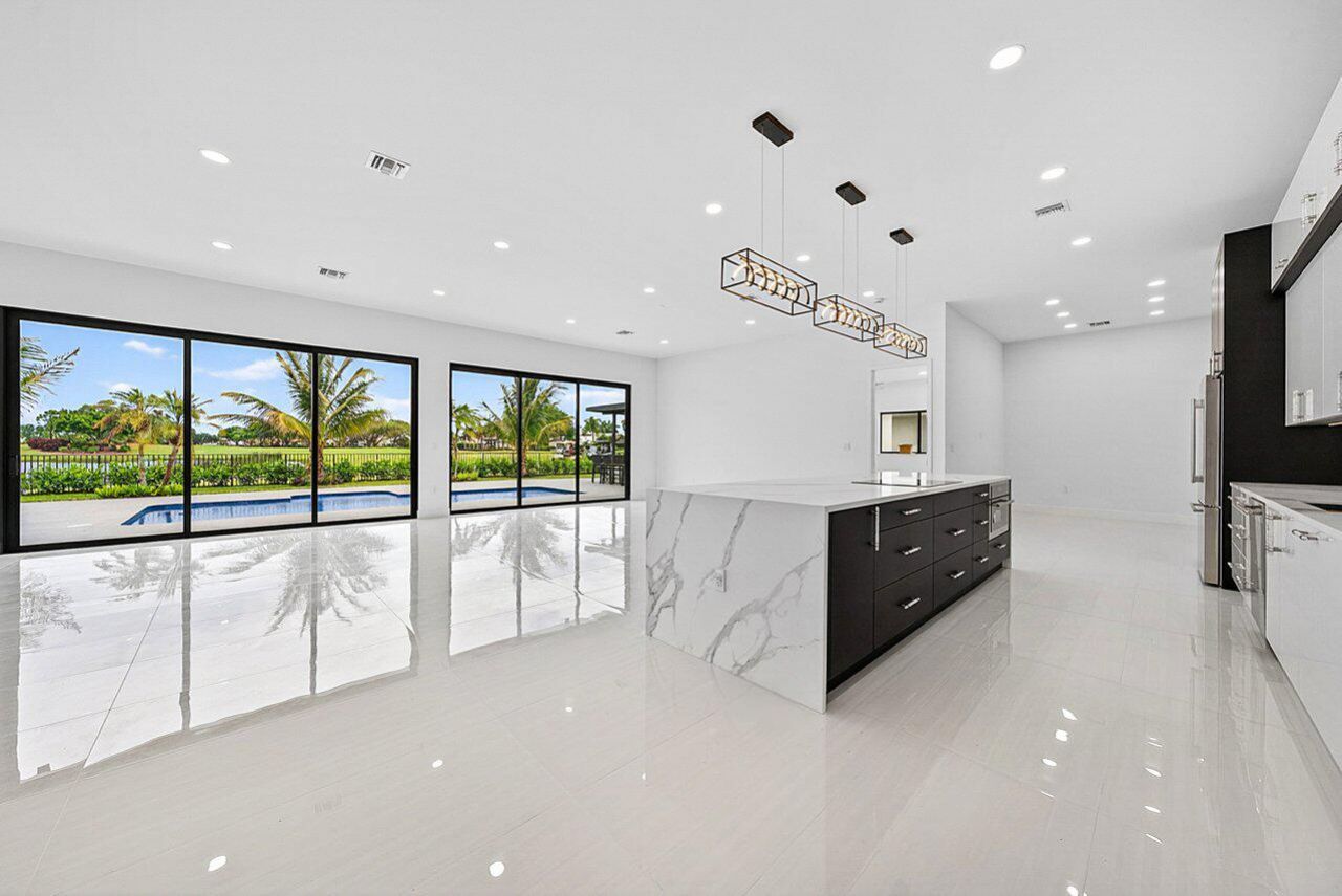 4887 Bocaire Boulevard, Boca Raton, FL 33487 Photo