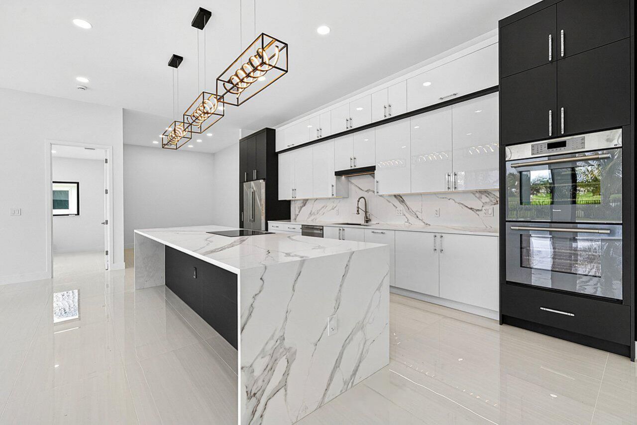 4887 Bocaire Boulevard, Boca Raton, FL 33487 Photo