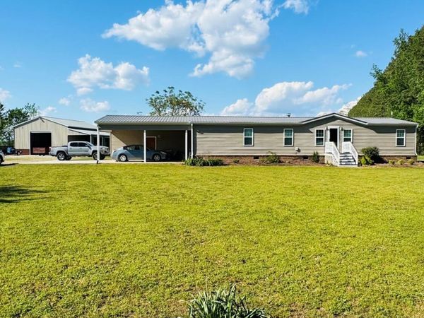 141 Up River Road , Belvidere, NC 27919