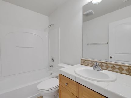 427 Hetherington Cir, Yuba City, CA 95993 Photo