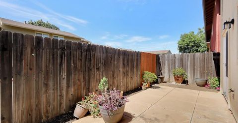 427 Hetherington Cir, Yuba City, CA 95993 Photo