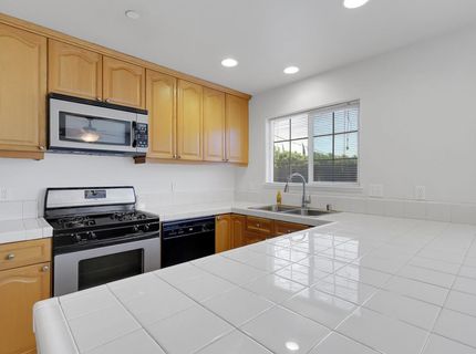 427 Hetherington Cir, Yuba City, CA 95993 Photo