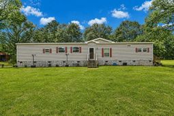 5636 Highway 162 photo 4