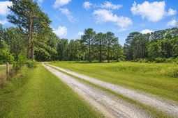 5636 Highway 162 photo 4