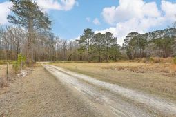 5636 Highway 162 photo 4