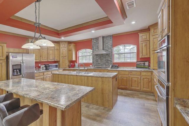 5636 Highway 162 Photo 6