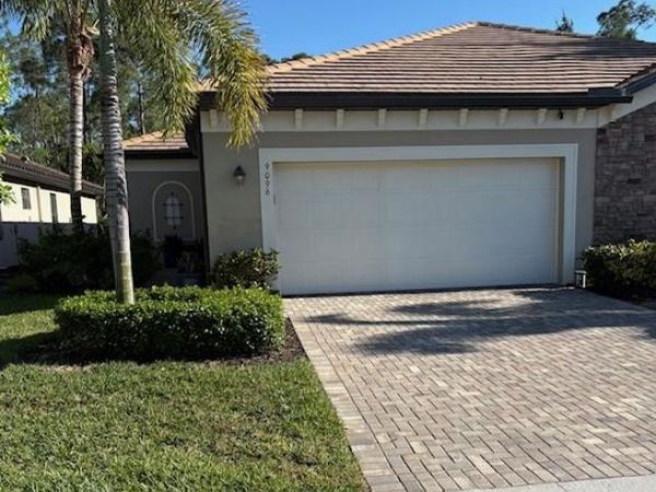 9096 Glenforest DR , NAPLES, FL 34120