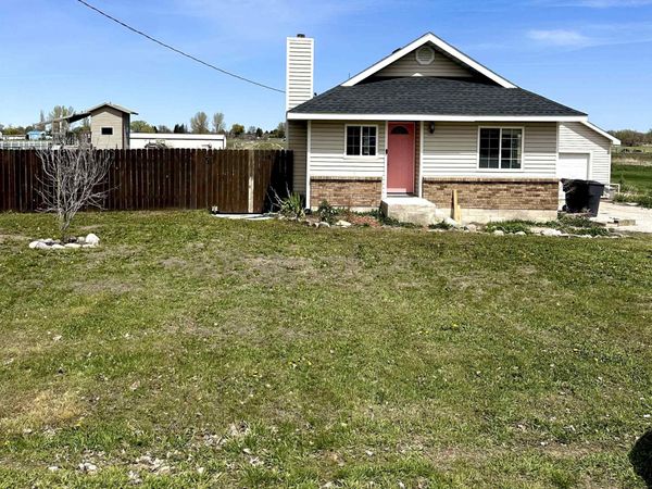 218 W reservation rd, Chubbuck, ID 83202