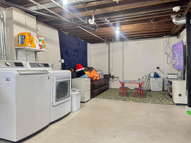 704 N Russell Street, Urbana, OH 43078 Photo 29