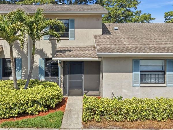 2131 RIDGE ROAD S, Unit 105, LARGO, FL 33778